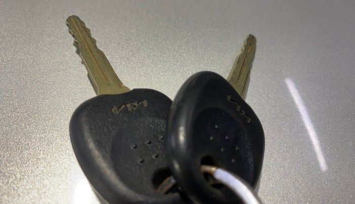 2022 KIA SONET HTE 1.5, Diesel, Manual, 35,394 km, Key Close Up