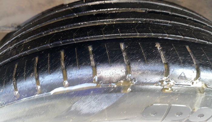 2018 Honda City 1.5L I-VTEC ZX CVT, CNG, Automatic, 97,526 km, Right Rear Tyre Tread