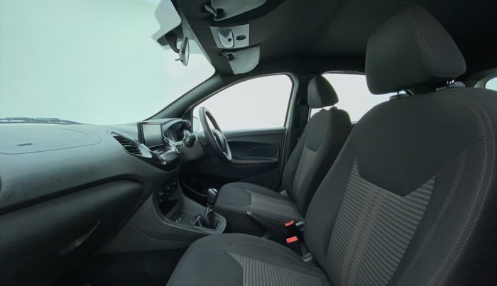 2020 Ford FREESTYLE TITANIUM 1.2 TI-VCT MT, Petrol, Manual, 33,341 km, Right Side Front Door Cabin