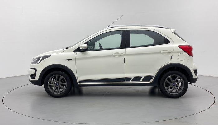 2020 Ford FREESTYLE TITANIUM 1.2 TI-VCT MT, Petrol, Manual, 33,341 km, Left Side