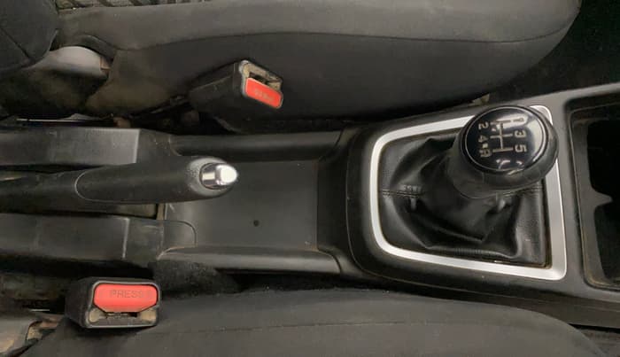 2022 Maruti Swift VXI, Petrol, Manual, 64,750 km, Gear Lever
