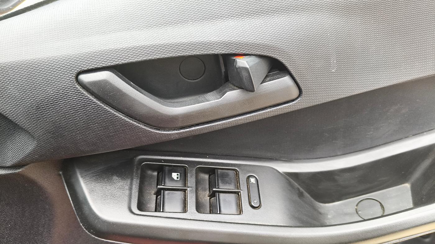 2022 Tata TIAGO NRG XZ MT, Petrol, Manual, 68,264 km, Driver Side Door Panels Control