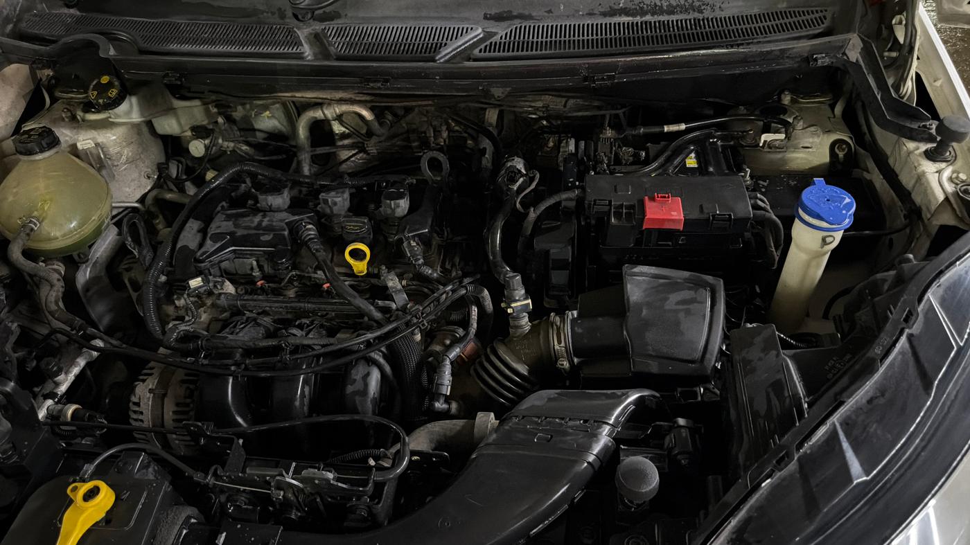 2018 Ford Ecosport TREND + 1.5L PETROL AT, Petrol, Automatic, 97,413 km, Engine View - Left