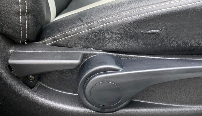 2018 Tata Tiago XZA 1.2 REVOTRON, Petrol, Automatic, 7,048 km, Driver Side Adjustment Panel