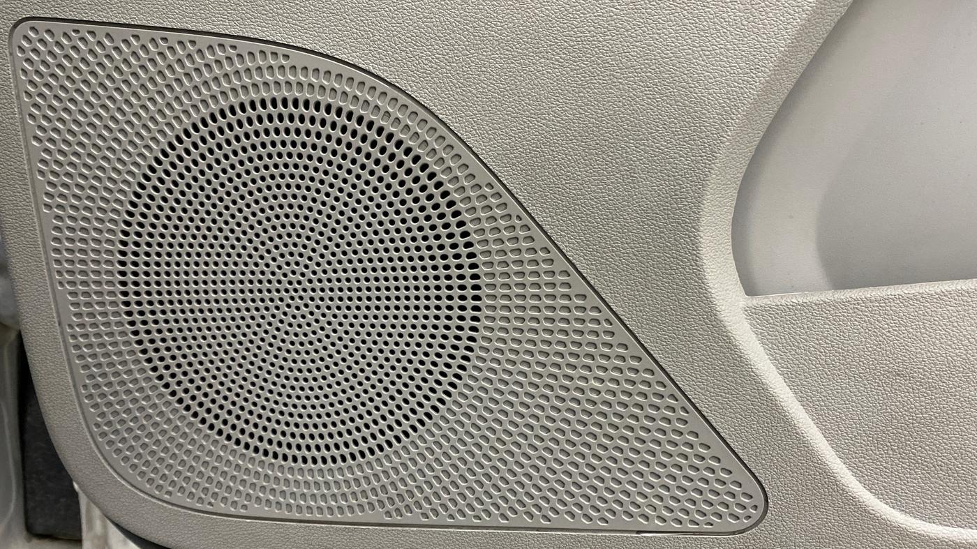 2018 Tata Tiago XZA 1.2 REVOTRON, Petrol, Automatic, 7,048 km, Speaker