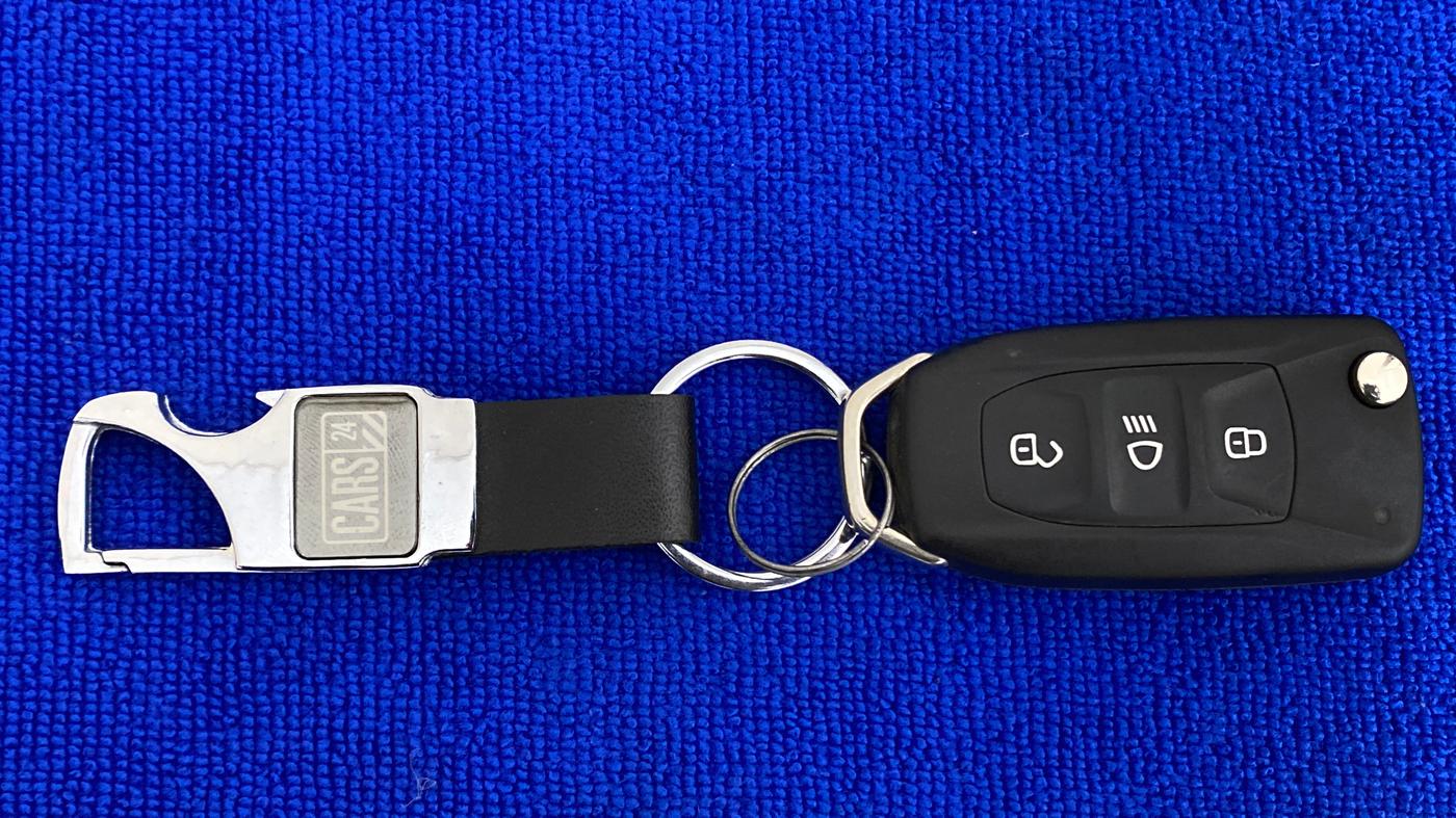 2018 Tata Tiago XZA 1.2 REVOTRON, Petrol, Automatic, 7,048 km, Key Close Up