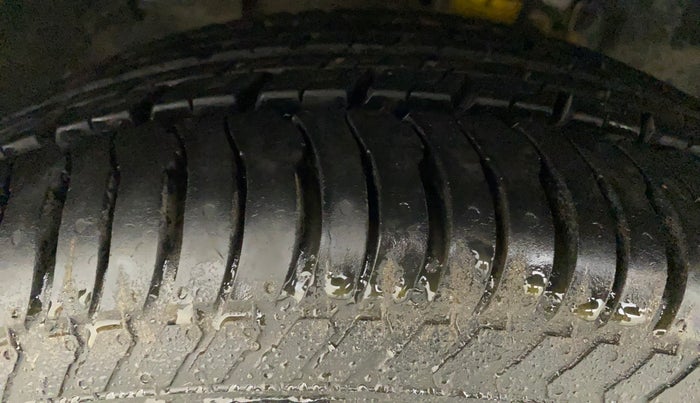 2018 Ford Ecosport TITANIUM 1.5L PETROL, Petrol, Manual, 43,926 km, Left Front Tyre Tread