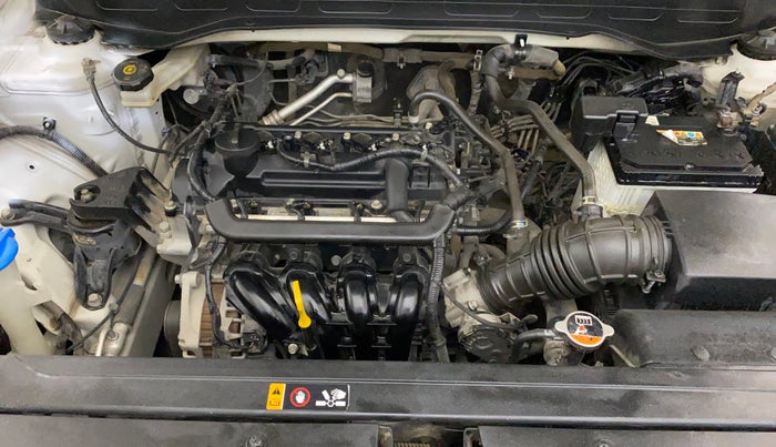 2021 Hyundai VENUE S+ 1.2, Petrol, Manual, 67,701 km, Engine View