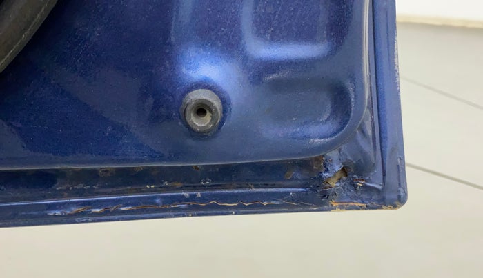 2019 Maruti Dzire VXI, Petrol, Manual, 42,110 km, Driver-side door - Slightly rusted