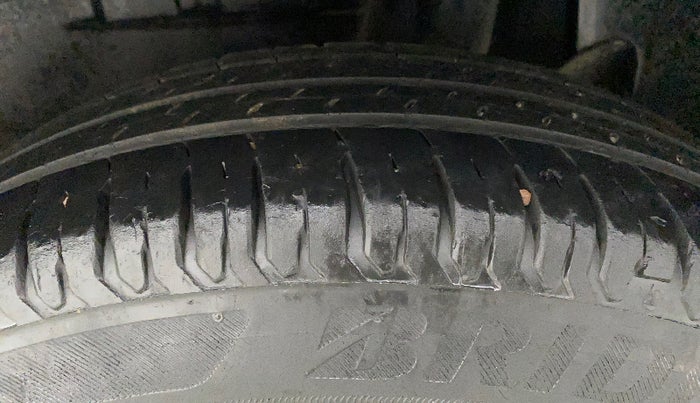 2019 Maruti Dzire VXI, Petrol, Manual, 42,110 km, Right Rear Tyre Tread