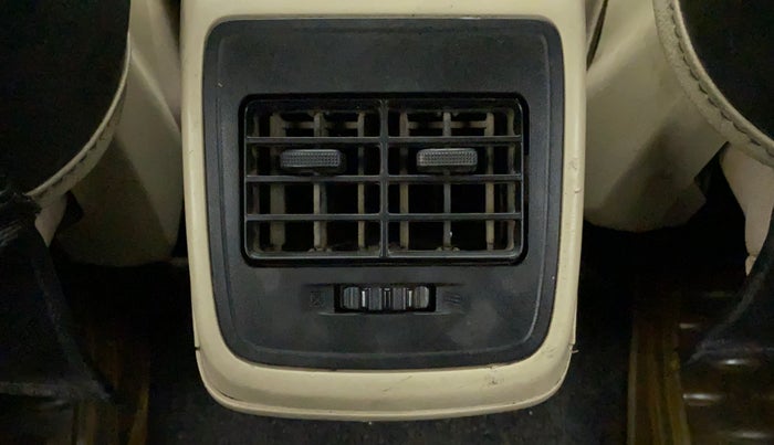 2019 Maruti Dzire VXI, Petrol, Manual, 42,110 km, Rear AC Vents