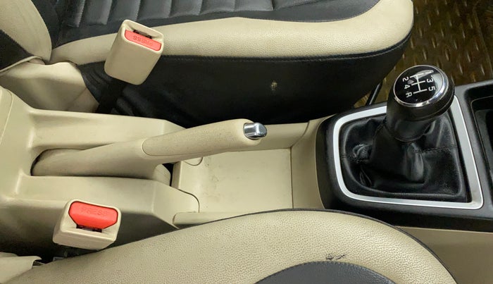 2019 Maruti Dzire VXI, Petrol, Manual, 42,110 km, Gear Lever