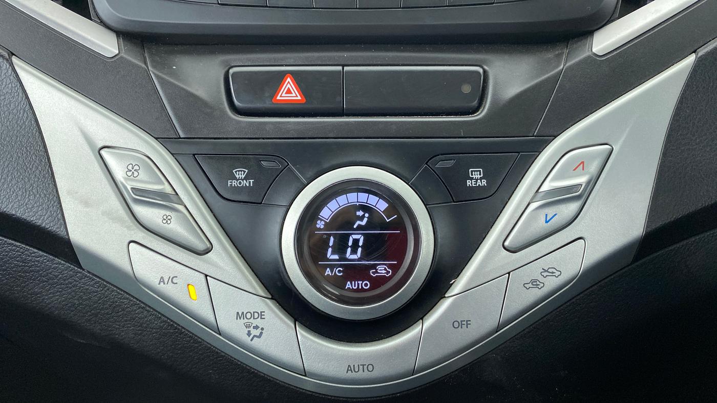 2017 Maruti Baleno DELTA PETROL 1.2, Petrol, Manual, 25,405 km, Automatic Climate Control