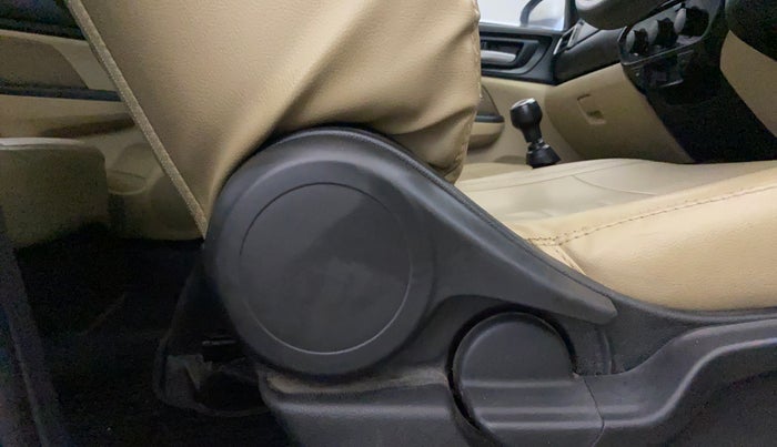 2021 Honda Amaze 1.2L I-VTEC S, CNG, Manual, 39,068 km, Driver Side Adjustment Panel