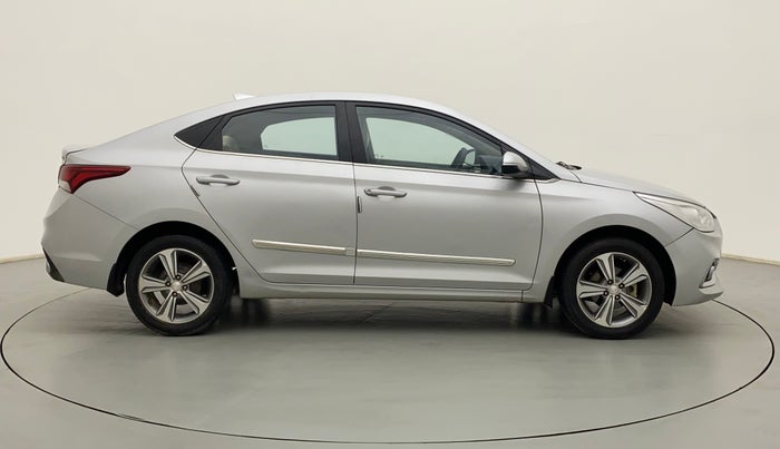 2017 Hyundai Verna 1.6 VTVT SX, Petrol, Manual, 89,581 km, Right Side View