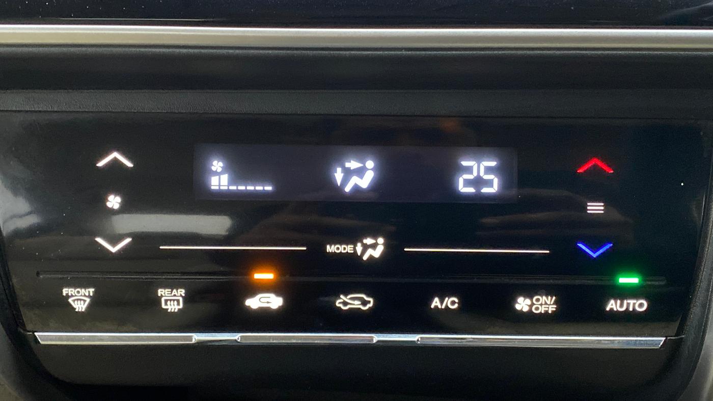 2019 Honda City SV MT DIESEL, Diesel, Manual, 55,675 km, Automatic Climate Control