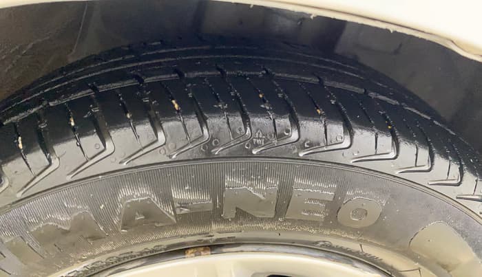 2018 Datsun Redi Go T(O) 1.0, Petrol, Manual, 31,437 km, Right Front Tyre Tread
