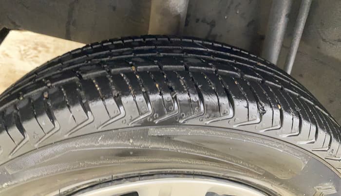 2018 Datsun Redi Go T(O) 1.0, Petrol, Manual, 31,437 km, Right Rear Tyre Tread
