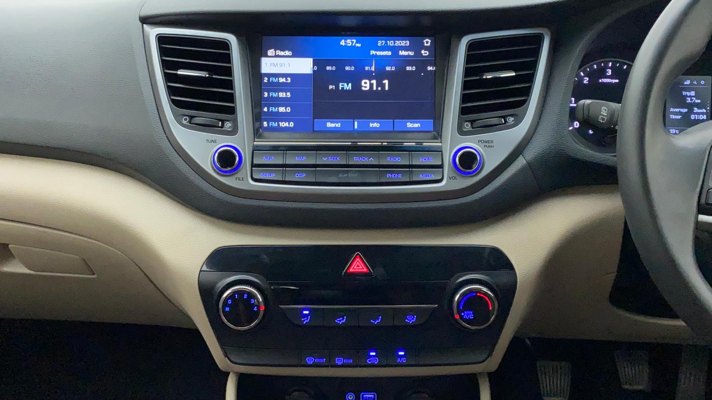 2019 Hyundai Tucson 2WD MT DIESEL, Diesel, Manual, 34,116 km, Air Conditioner