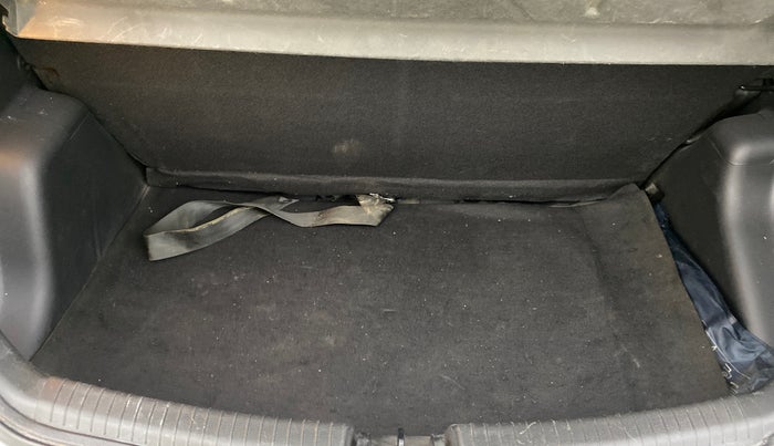 2014 Hyundai Grand i10 ASTA AT 1.2 KAPPA VTVT, Petrol, Automatic, 59,122 km, Boot Inside