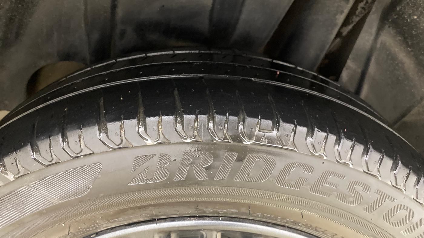 2021 Maruti XL6 ZETA MT, Petrol, Manual, 55,428 km, Left Rear Tyre Tread