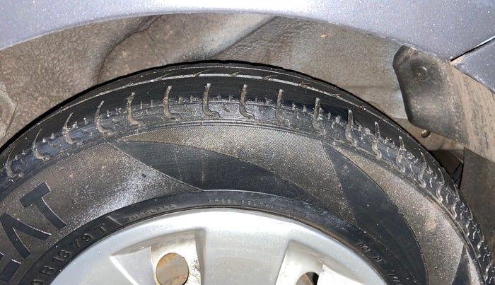 2013 Hyundai i10 ERA 1.1, CNG, Manual, 91,787 km, Left Rear Tyre Tread