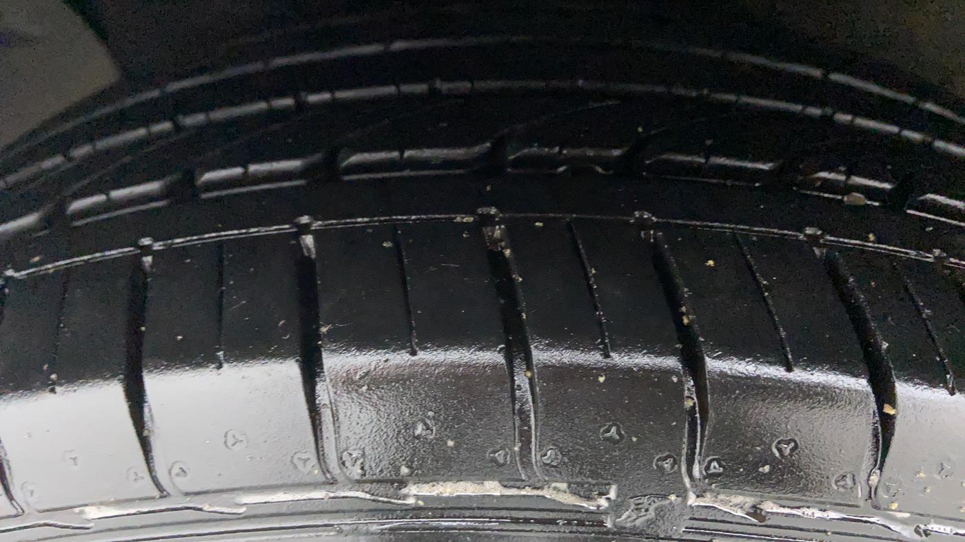 2018 Hyundai Creta 1.6 SX PLUS AUTO, Petrol, Automatic, 40,173 km, Left Front Tyre Tread