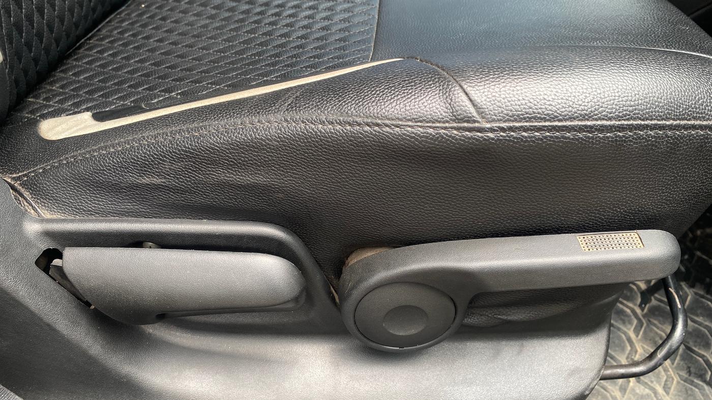 2015 Maruti Swift ZXI, Petrol, Manual, 54,581 km, Driver Side Adjustment Panel
