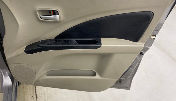 2017 Maruti Celerio VXI AMT, Petrol, Automatic, 39,343 km, Driver Side Door Panels Control