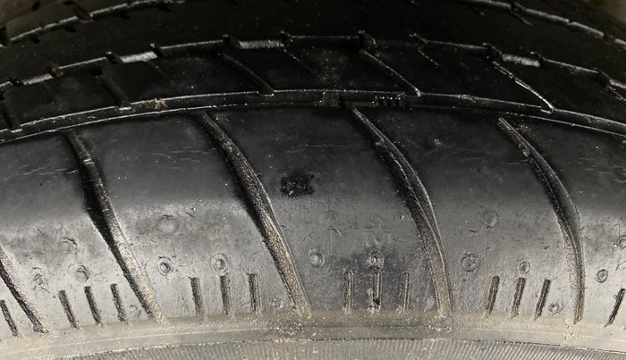 2017 Maruti Celerio VXI AMT, Petrol, Automatic, 39,343 km, Left Rear Tyre Tread