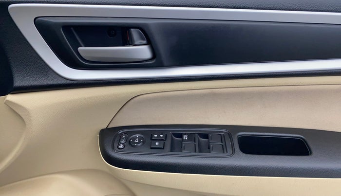 2021 Honda Amaze 1.2L I-VTEC S, Petrol, Manual, 6,888 km, Driver Side Door Panels Control