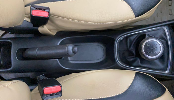 2021 Honda Amaze 1.2L I-VTEC S, Petrol, Manual, 6,888 km, Gear Lever