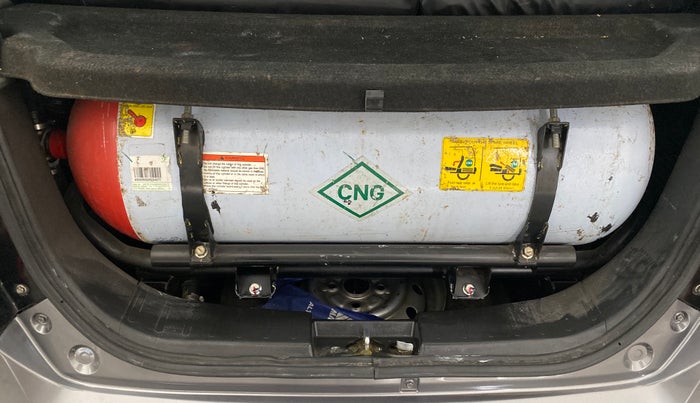 2015 Maruti Wagon R 1.0 LXI, CNG, Manual, 59,940 km, Boot Inside