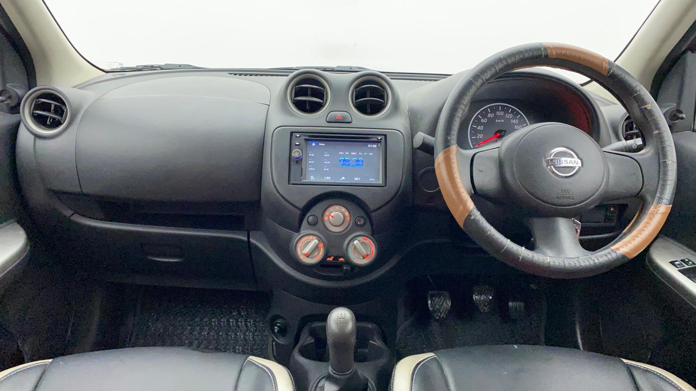 2017 Nissan Micra Active XL, Petrol, Manual, 24,267 km, Dashboard