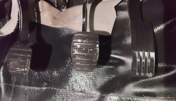 2019 Renault Duster RXS PETROL, Petrol, Manual, 57,795 km, Pedals