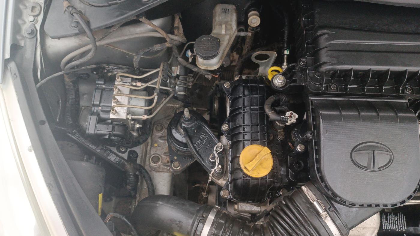 2018 Tata Tiago XZA PETROL, Petrol, Automatic, 45,507 km, Engine View - Right