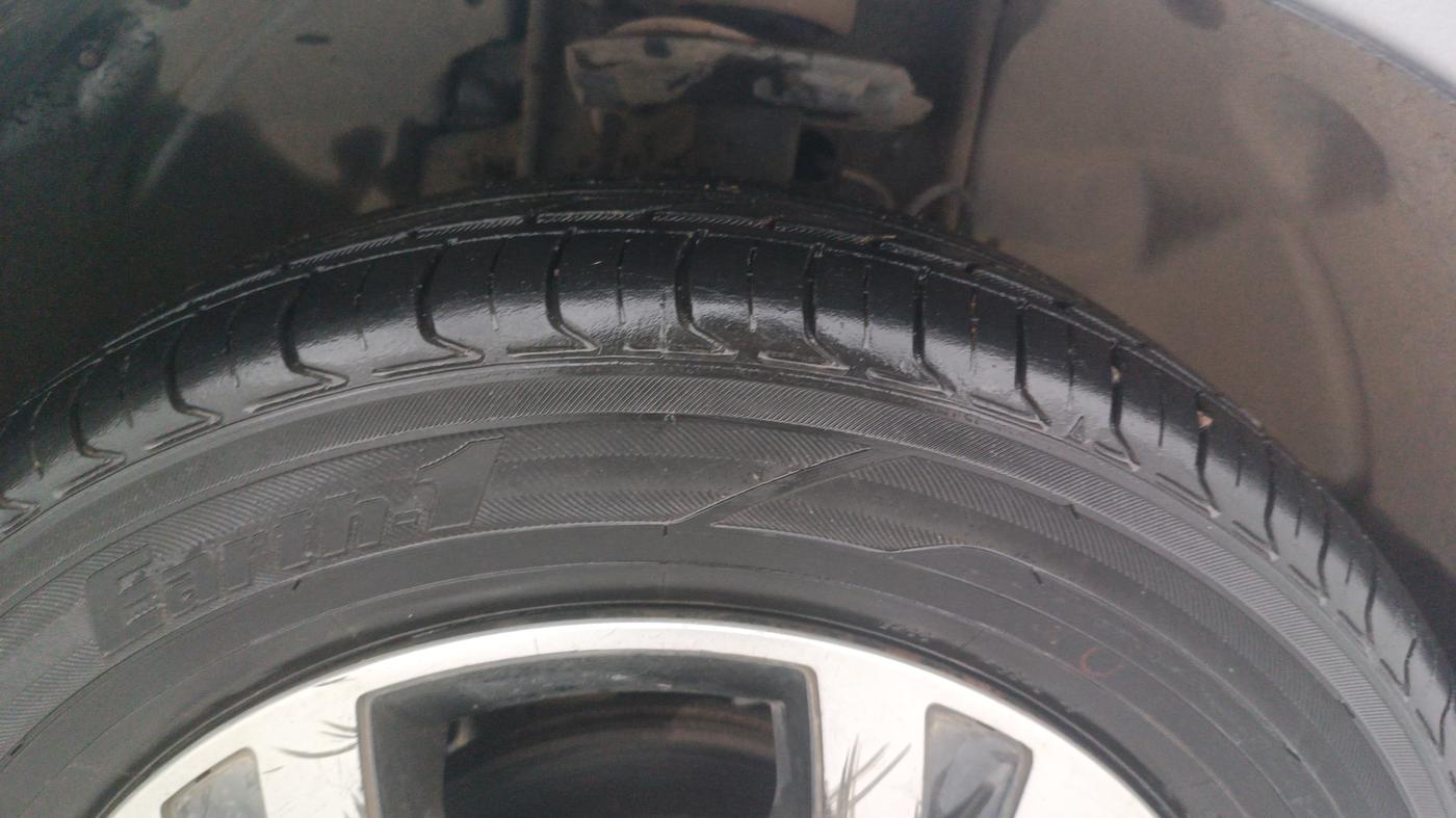 2018 Tata Tiago XZA PETROL, Petrol, Automatic, 45,507 km, Right Front Tyre Tread