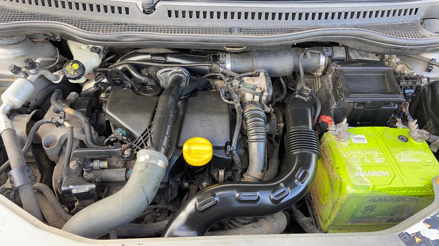 2018 Nissan Kicks XV PREMIUM O DUAL TONE DIESEL, Diesel, Manual, 38,784 km, Engine View