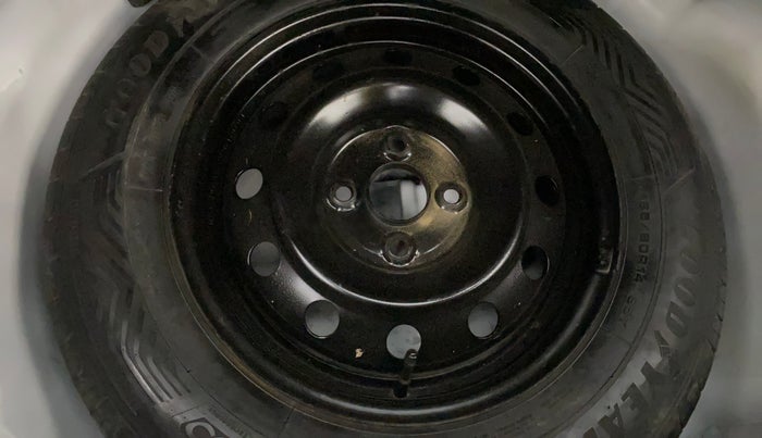 2015 Maruti Swift VDI ABS, Diesel, Manual, 87,121 km, Spare Tyre