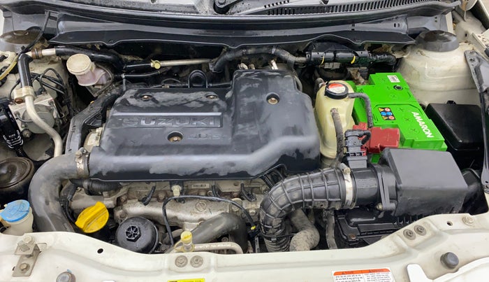 2015 Maruti Swift VDI ABS, Diesel, Manual, 87,121 km, Engine View