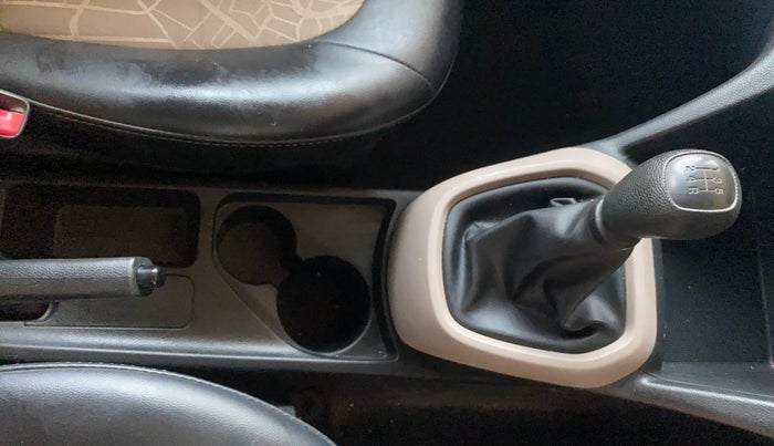 2018 Hyundai Grand i10 MAGNA 1.2 KAPPA VTVT, Petrol, Manual, 21,956 km, Gear Lever