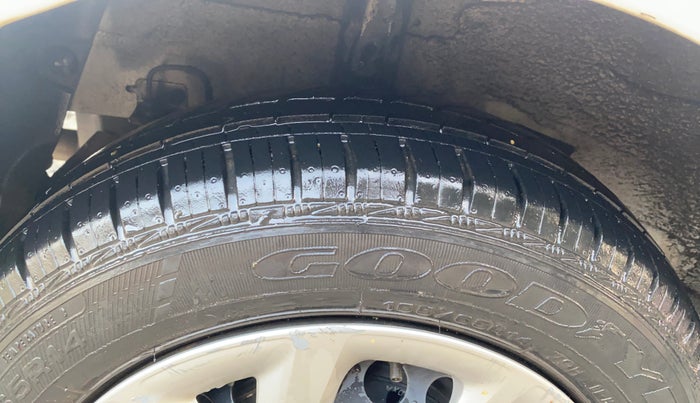 2018 Hyundai Grand i10 MAGNA 1.2 KAPPA VTVT, Petrol, Manual, 21,956 km, Right Rear Tyre Tread