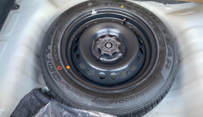 2018 Hyundai Grand i10 MAGNA 1.2 KAPPA VTVT, Petrol, Manual, 21,956 km, Spare Tyre