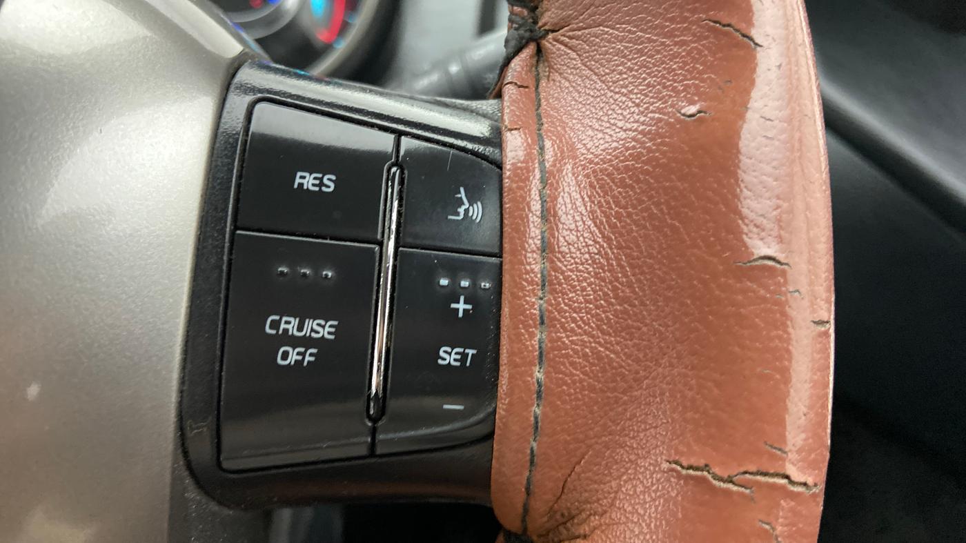 2018 Mahindra XUV500 W7, Diesel, Manual, 90,493 km, Adaptive Cruise Control