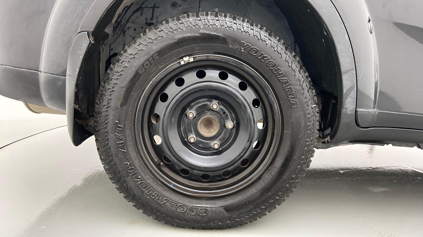 2018 Mahindra XUV500 W7, Diesel, Manual, 90,493 km, Right Rear Wheel