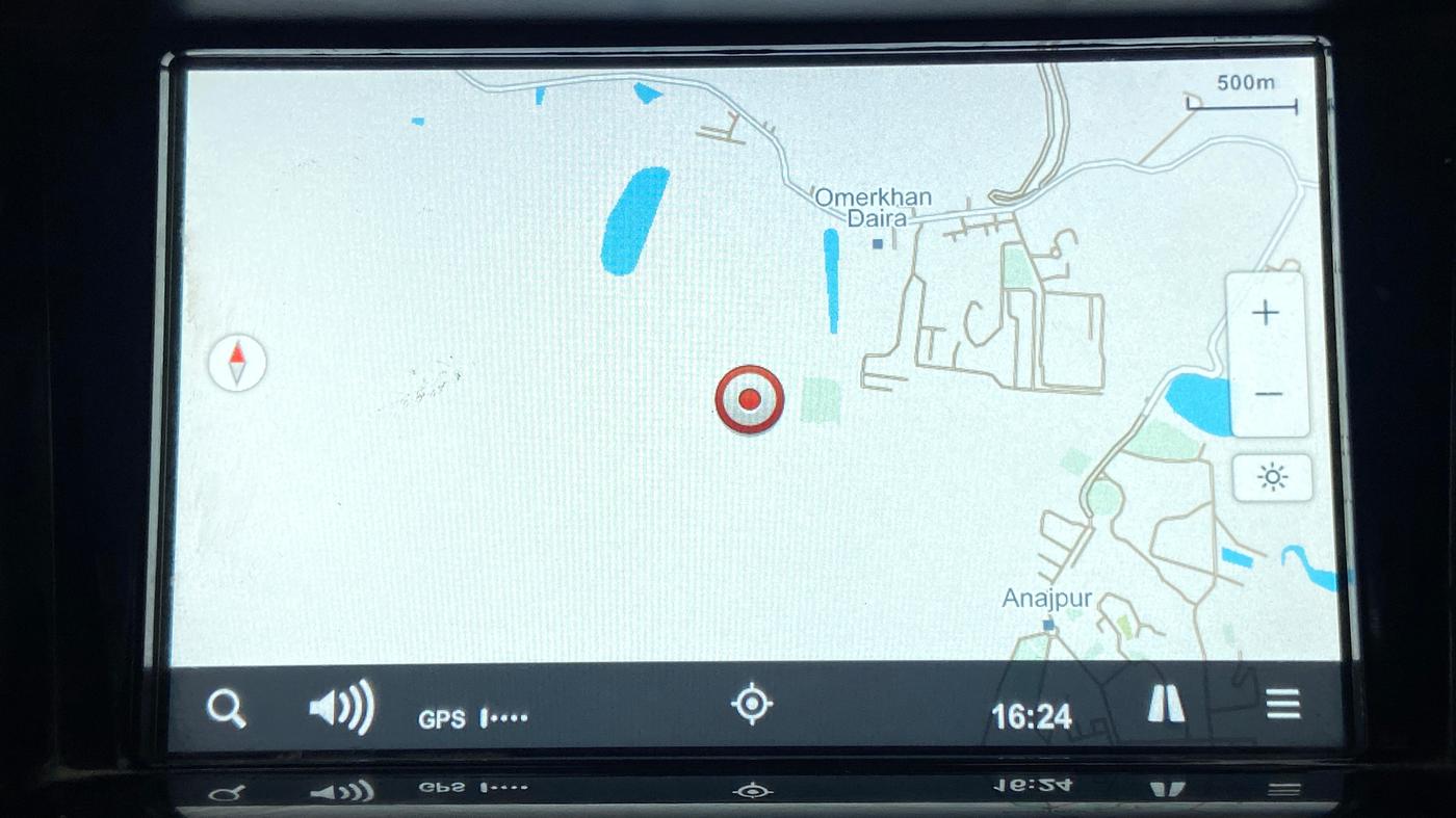 2018 Mahindra XUV500 W7, Diesel, Manual, 90,493 km, Navigation System