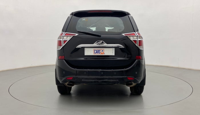 2018 Mahindra XUV500 W7, Diesel, Manual, 90,493 km, Back/Rear