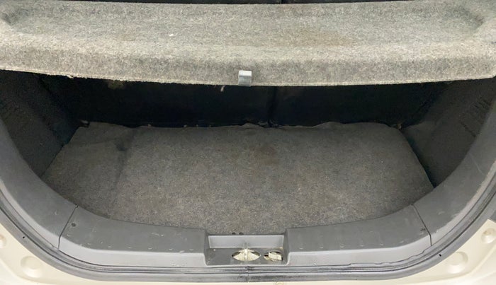 2010 Maruti Wagon R 1.0 VXI, Petrol, Manual, 84,625 km, Boot Inside