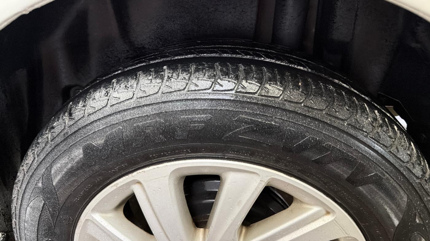 2015 Maruti Swift Dzire ZXI, Petrol, Manual, 55,662 km, Left Rear Tyre Tread