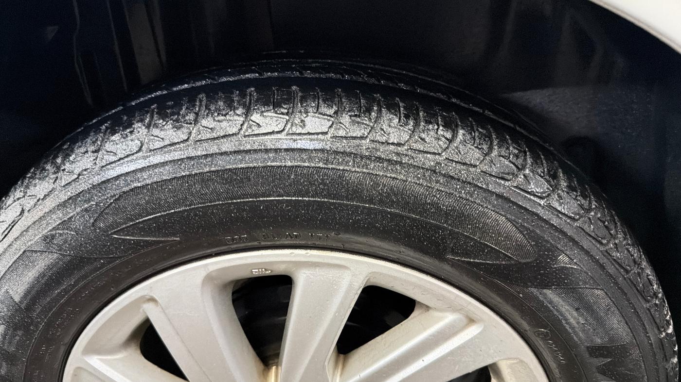 2015 Maruti Swift Dzire ZXI, Petrol, Manual, 55,662 km, Right Rear Tyre Tread